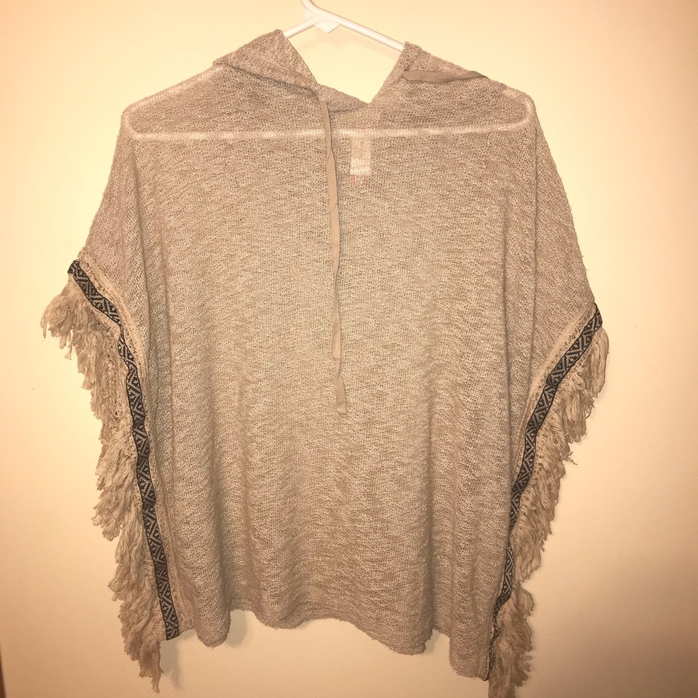 Women’s hooded sweater